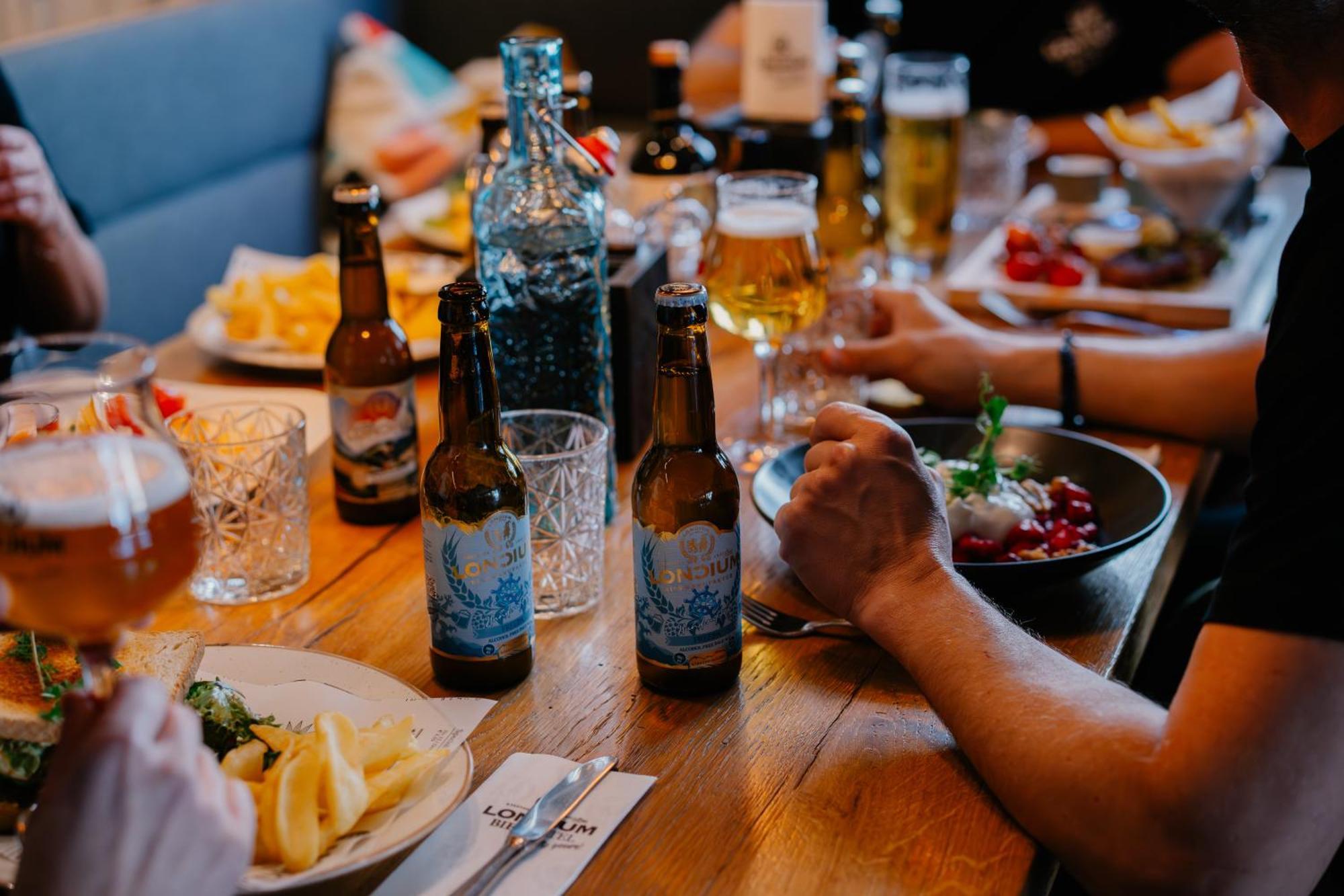 Bierhotel Loncium & Privatbrauerei ケットシャッハ＝マウテン エクステリア 写真